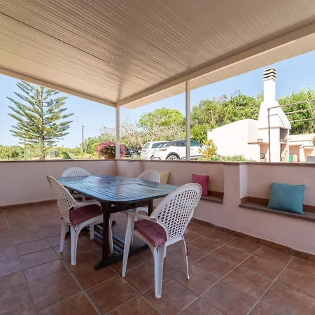 Miquel - Casina Di Campagna *